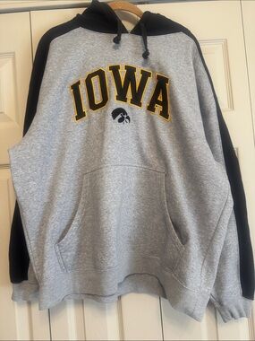 Iowa Hawkeyes Hoodie Sweatshirt - Gray with Black Sleeves